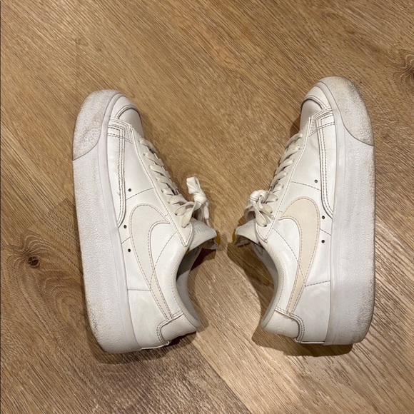 Nike Blazer Platform Low - All White Leather - Picture 7 of 8